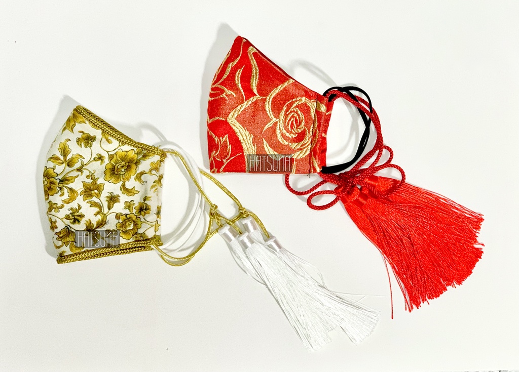 ❣️Xmas &年末限定❣️個性的👗立体布マスク【シート入れポケット付き】