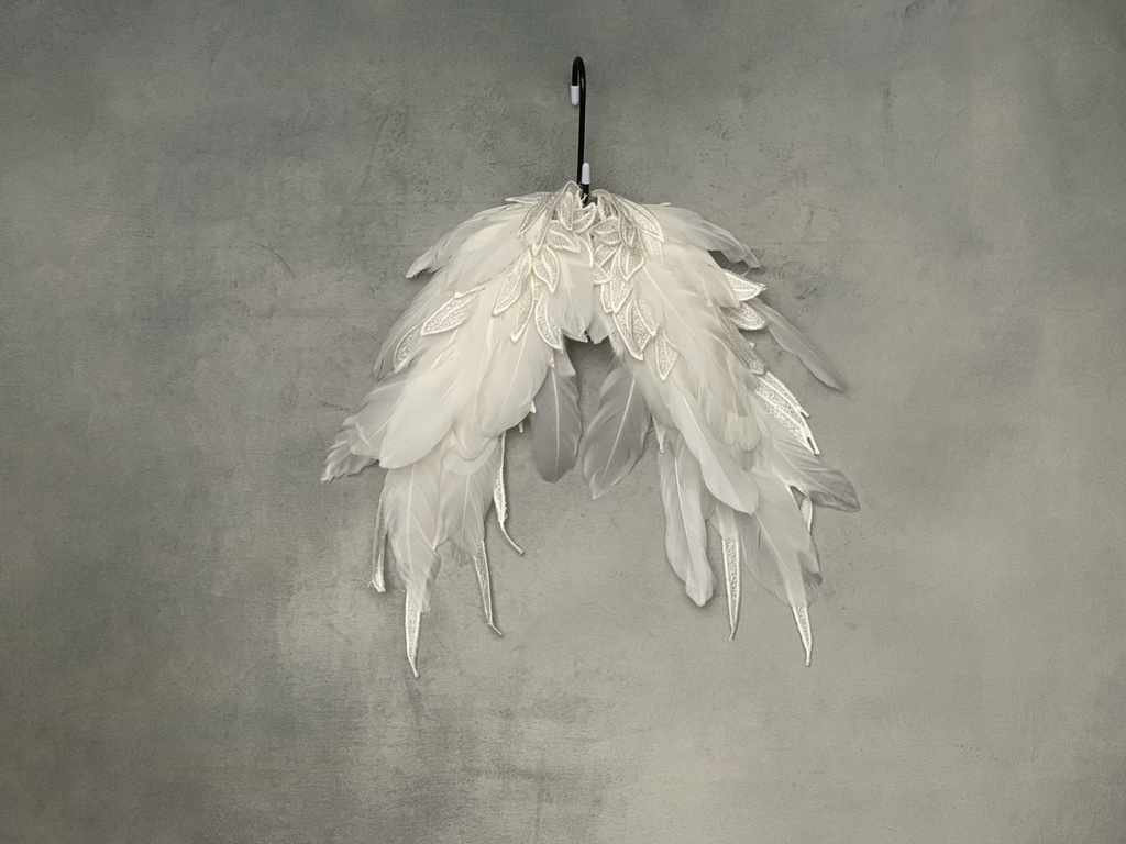 羽根 鳥 獣イメージ ヘアアクセサリー🎀カチューシャ