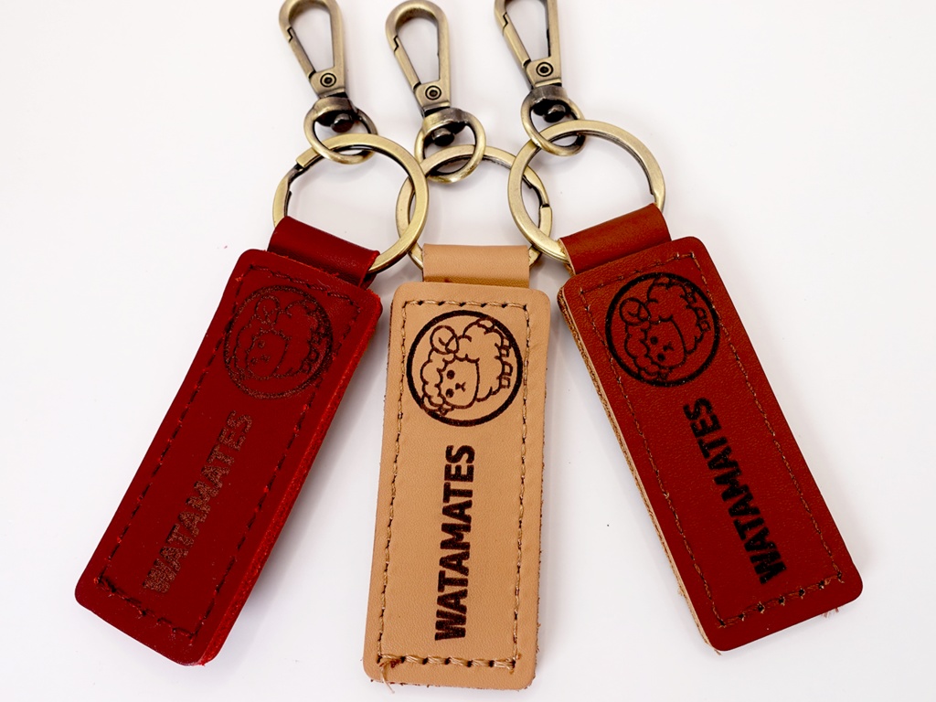 【非公式】ホロリス本革キーホルダー_角巻わため（わためいと）