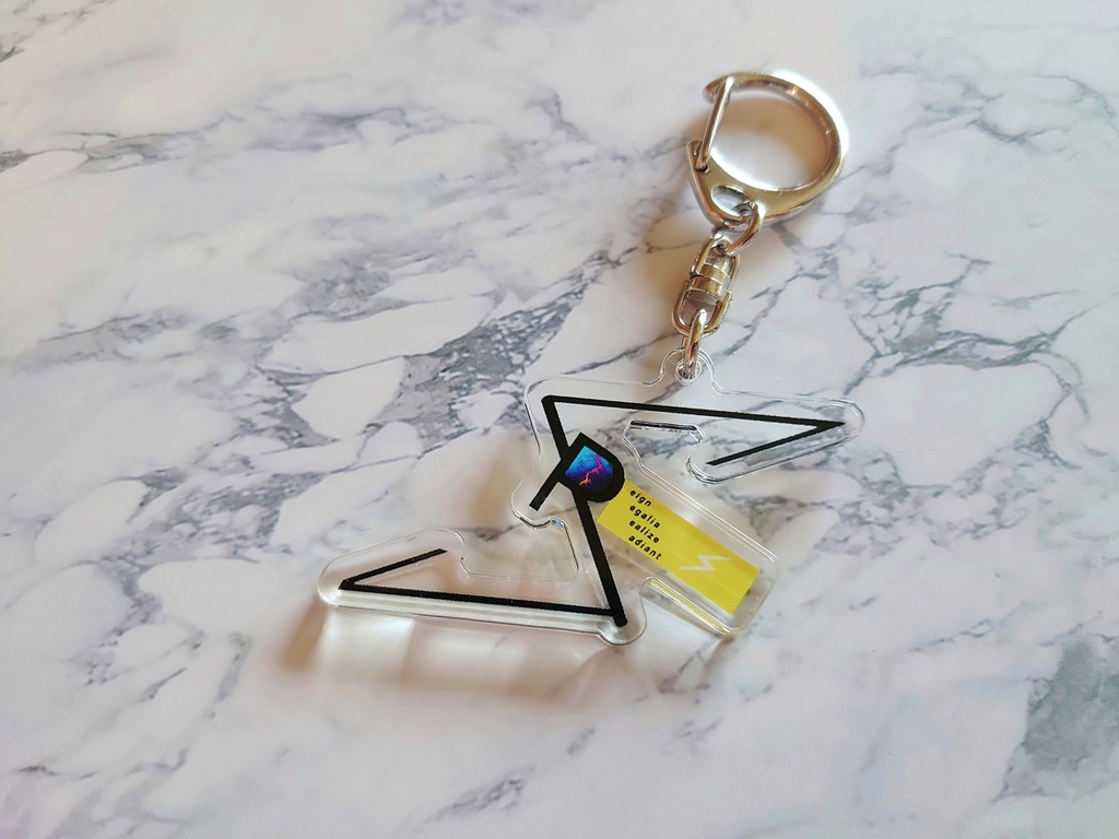 R'⚡︎チームアクキー