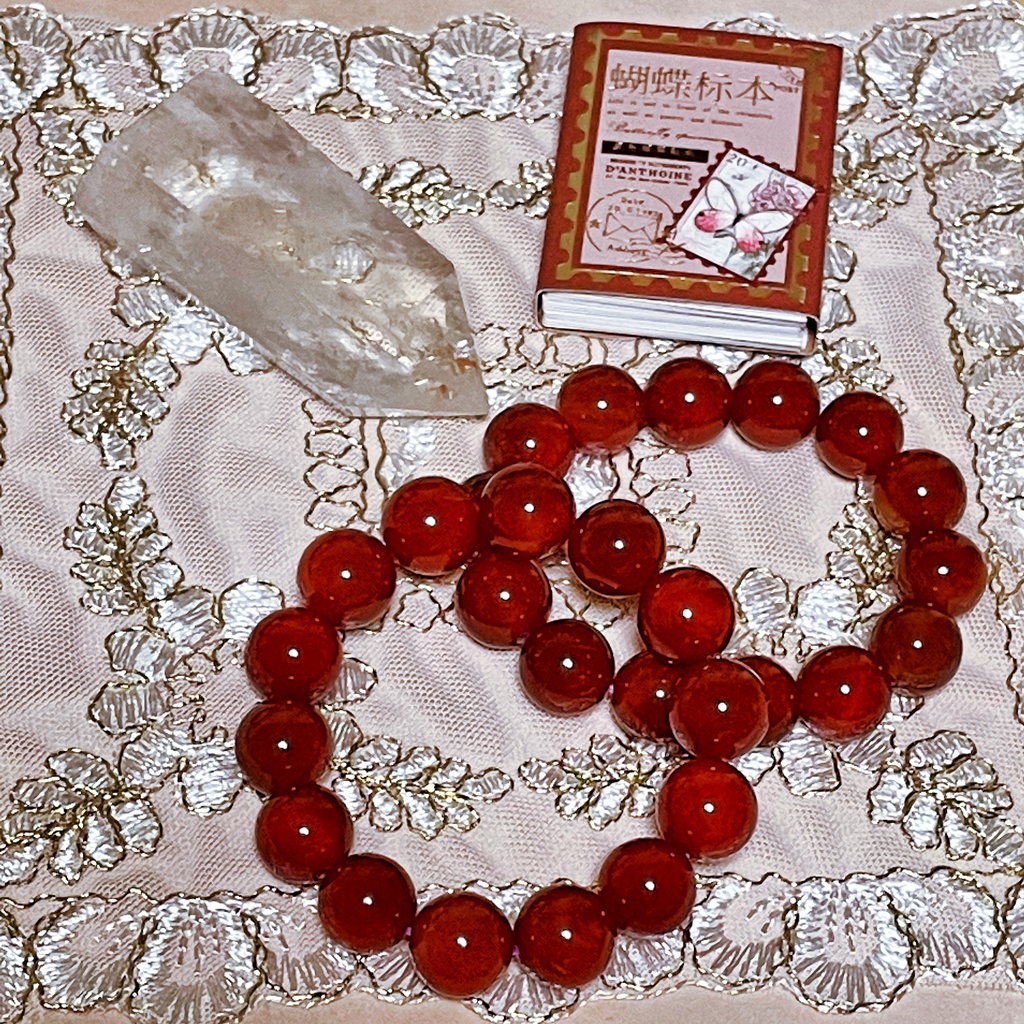 【オーバーロード】青い薔薇イビルアイの紅いブレスレット2本