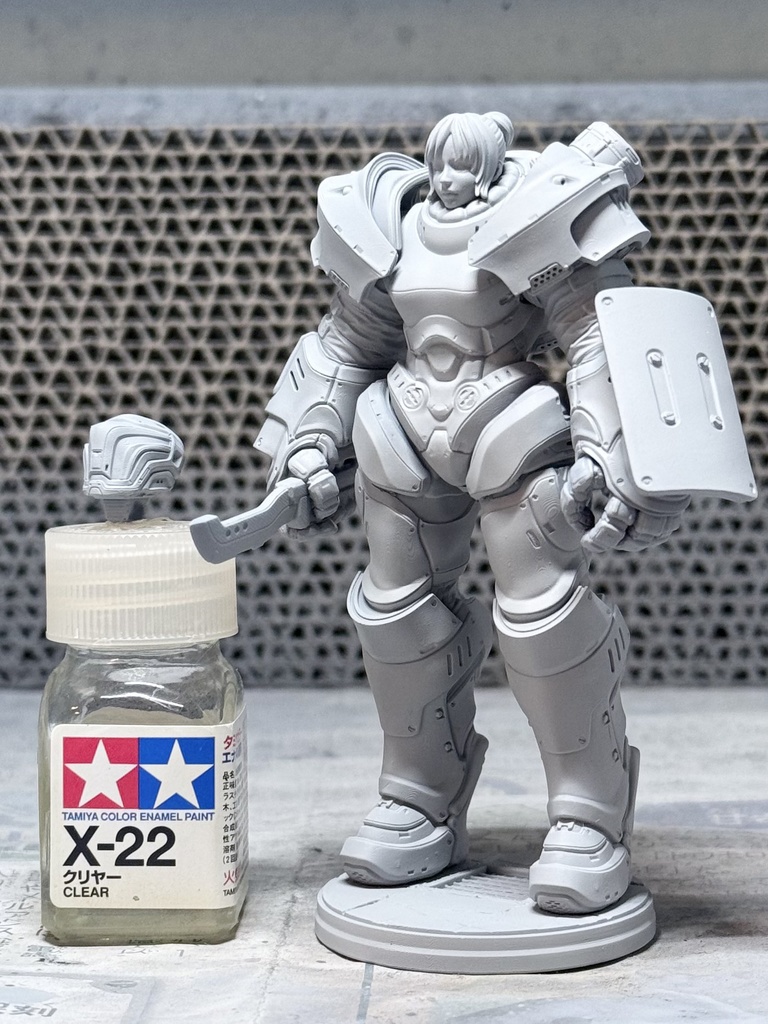 1/20 パワードスーツ女性兵士