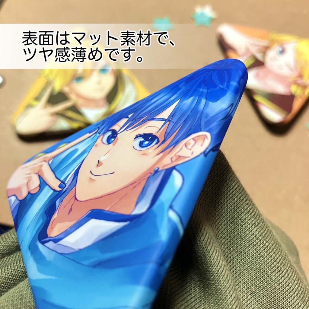 みねカイ 三角缶バッチ