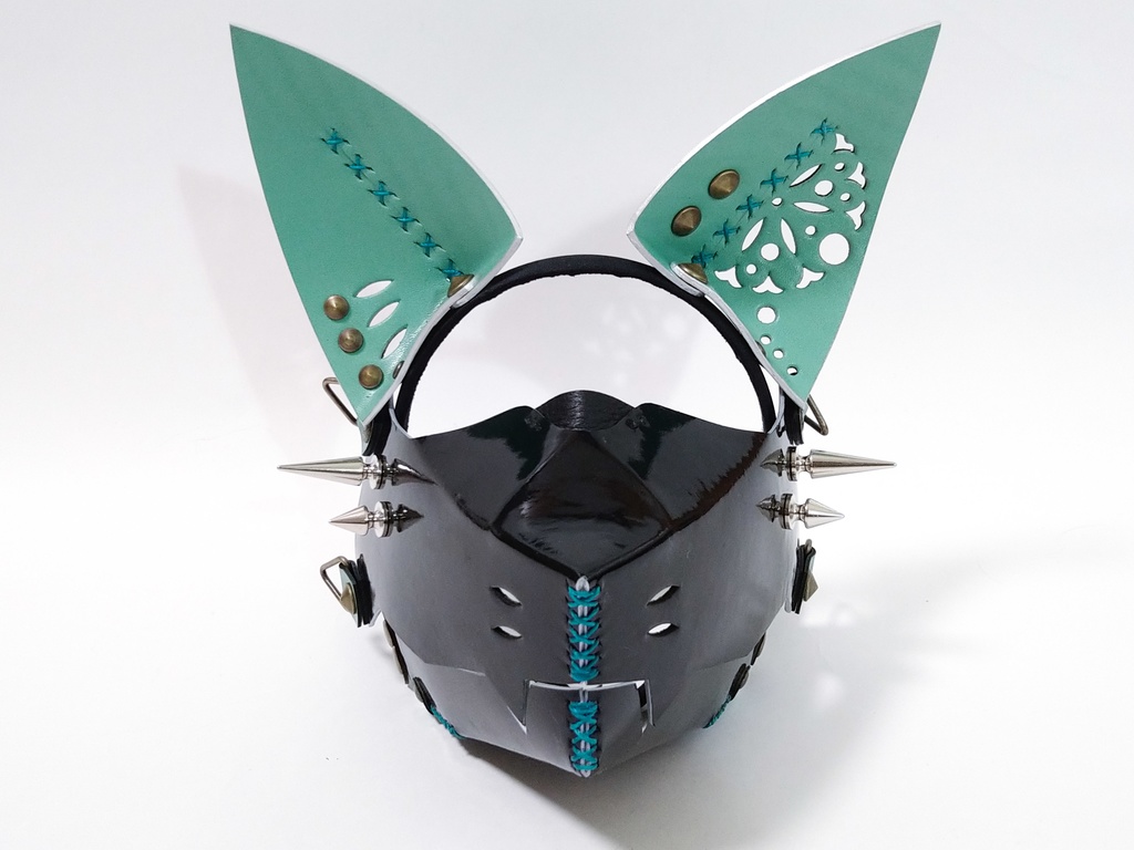 フォックスマズルマスク妖狐（黒×グリーン系）