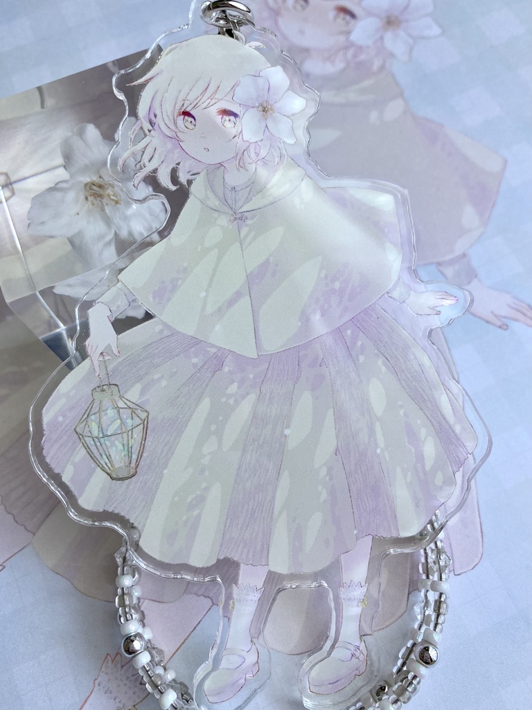 白い花の髪飾りちゃんアクリルキーホルダー Eightena Online Booth
