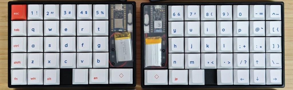 Fatale65 左右分割型キーボード(ほぼ完成品)
