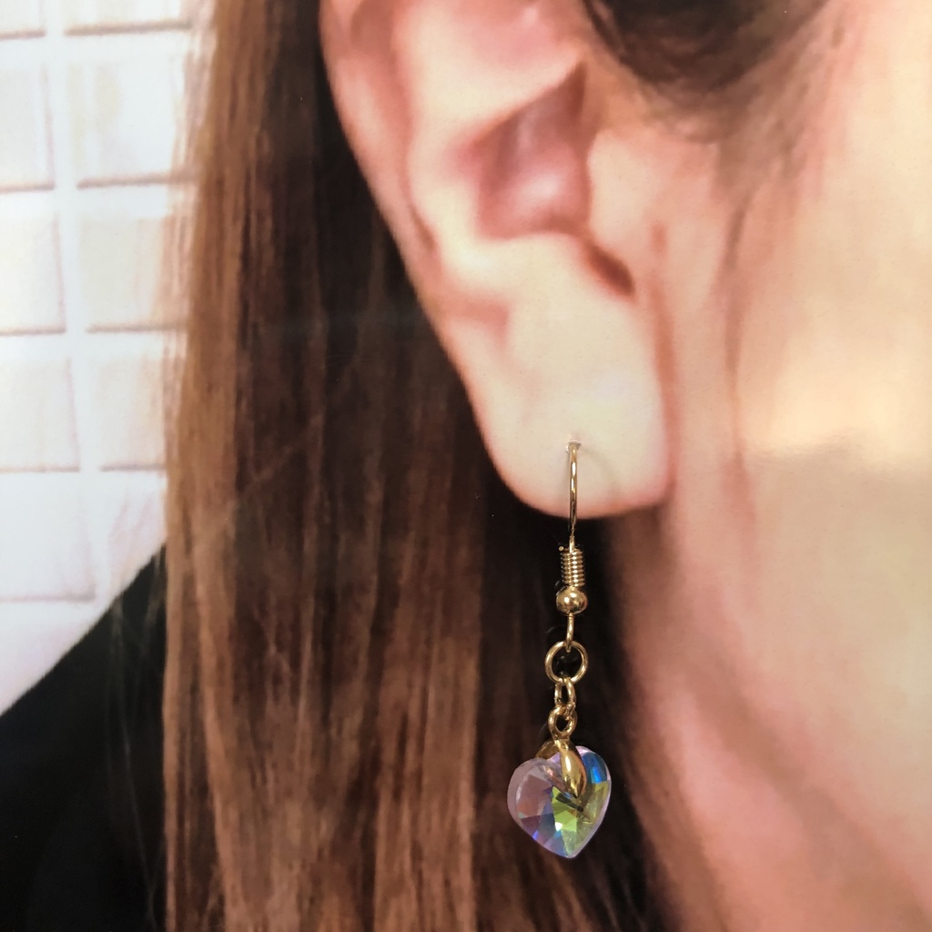 ハートピアス樹脂製キャッチ付き ピンク