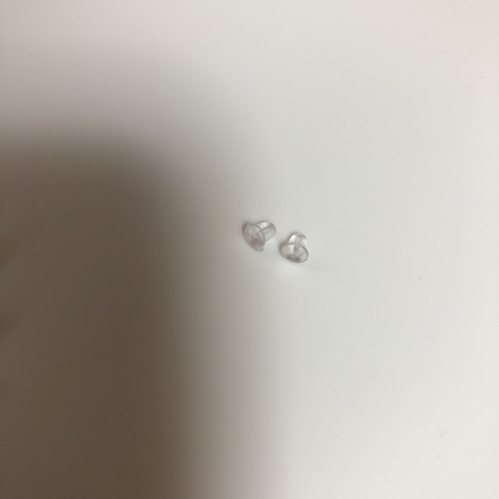 ハートピアス樹脂製キャッチ付き ピンク