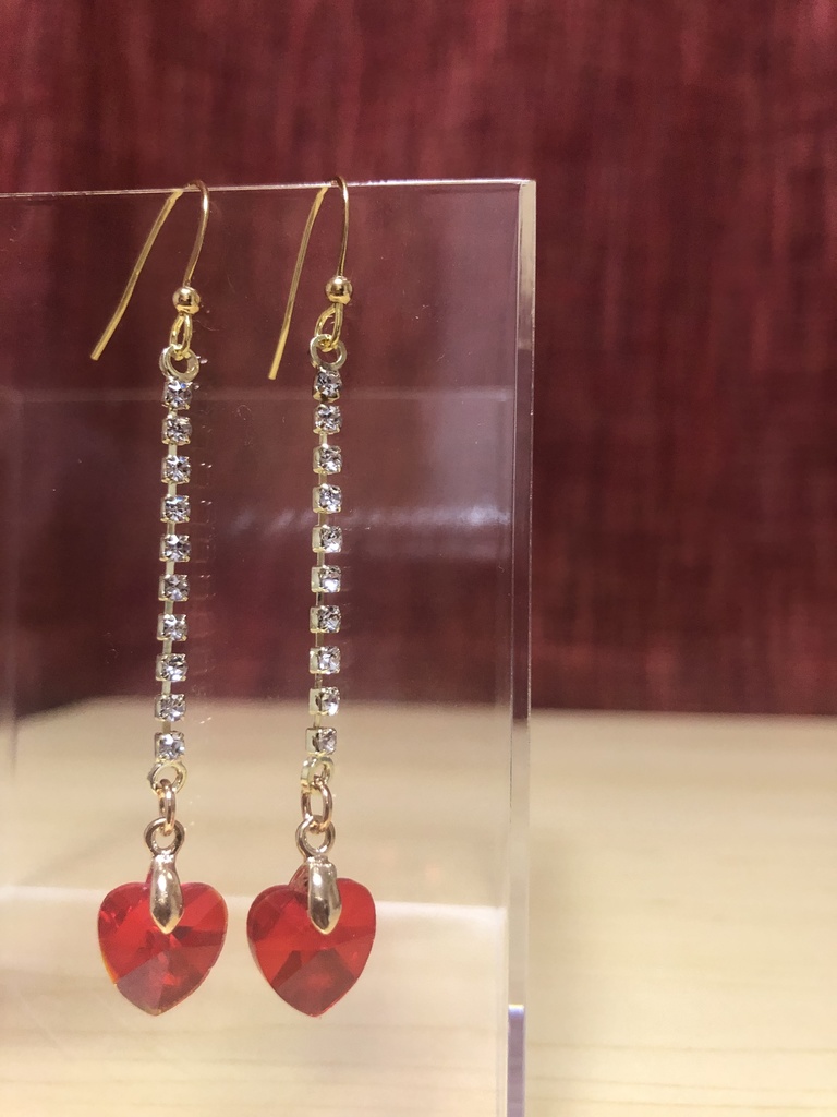 キラキラ連爪チェーンコネクターハートピアス