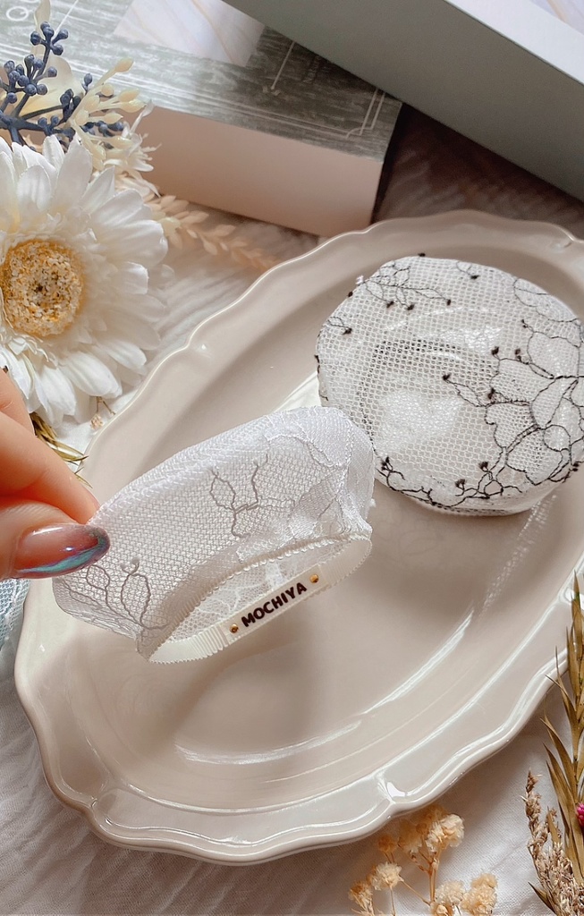 春夏レースのベレー帽