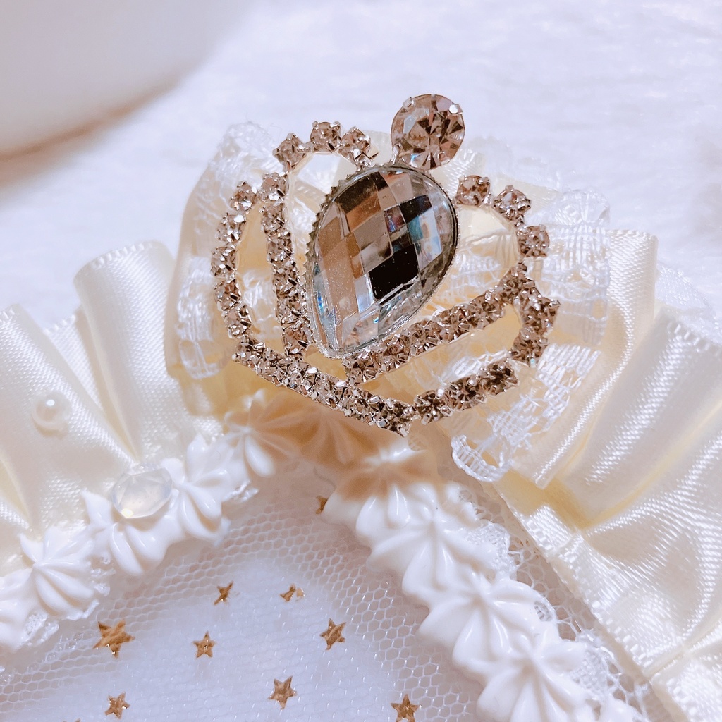 𝟛*アイボリーのシャカシャカトレカデコケース