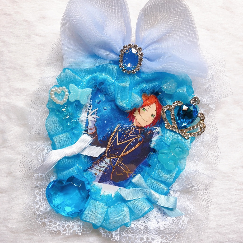 𝟚𝟜*ライトブルーのハートトレカデコケース