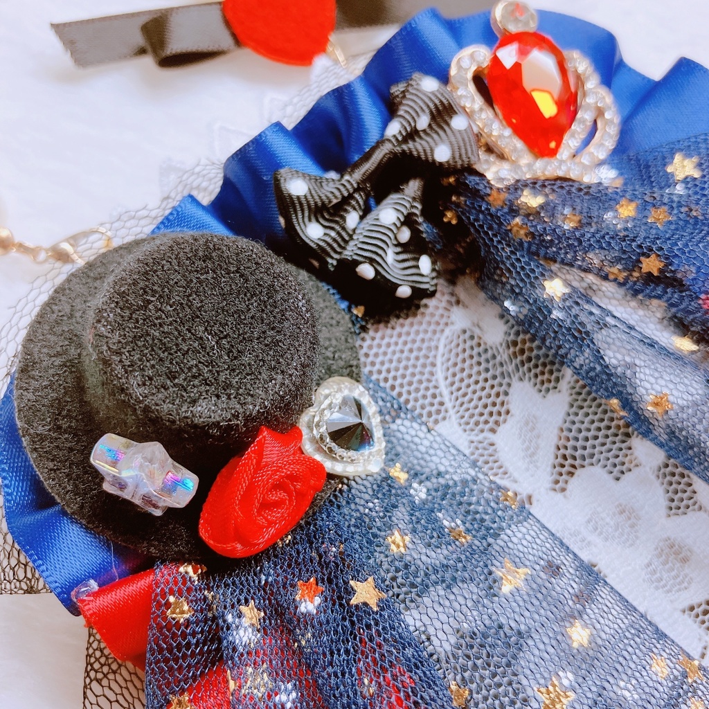 𝟚𝟟*マジシャンの芝居小屋なトレカデコケース