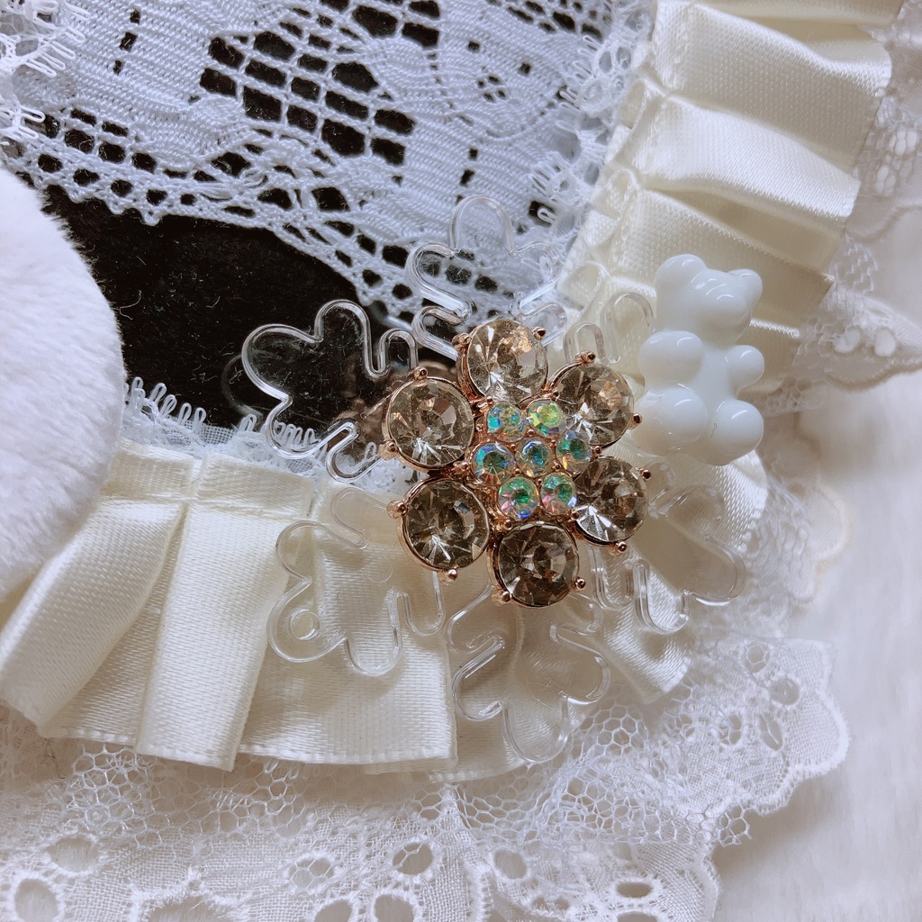 𝟜𝟙*くまちゃん抱きつきトレカデコケース