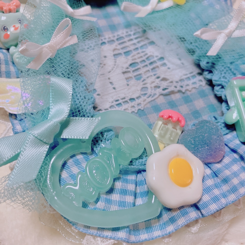 𝟜𝟝*パステルキッズルームなトレカデコケース