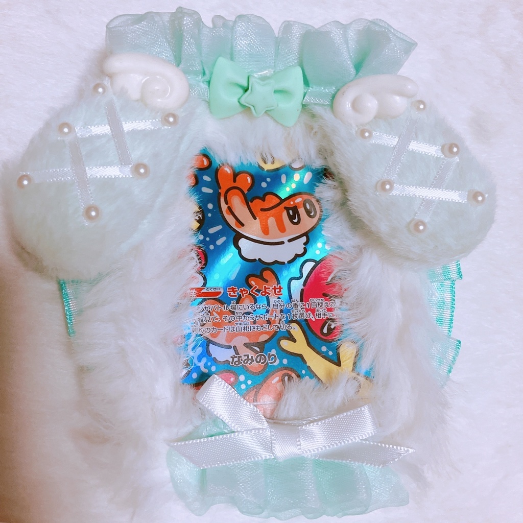 𝟝𝟙*ふわふわ雪うさぎさんのトレカデコケース