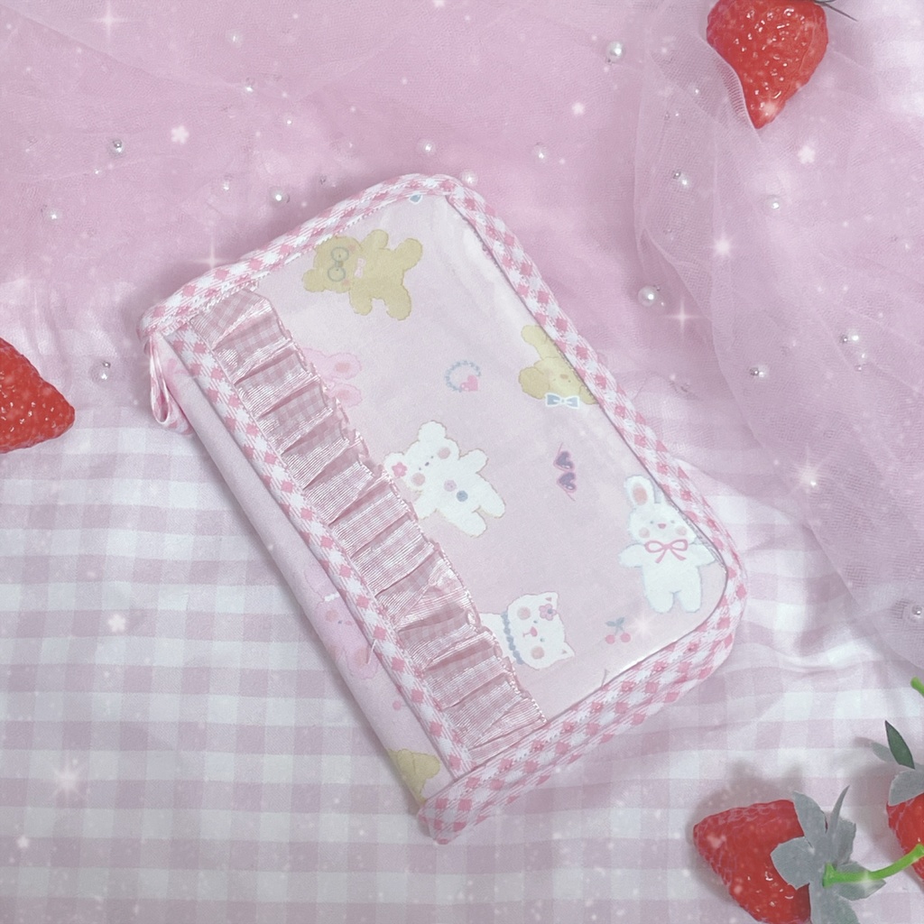 グッズ持ち歩き用マルチケース