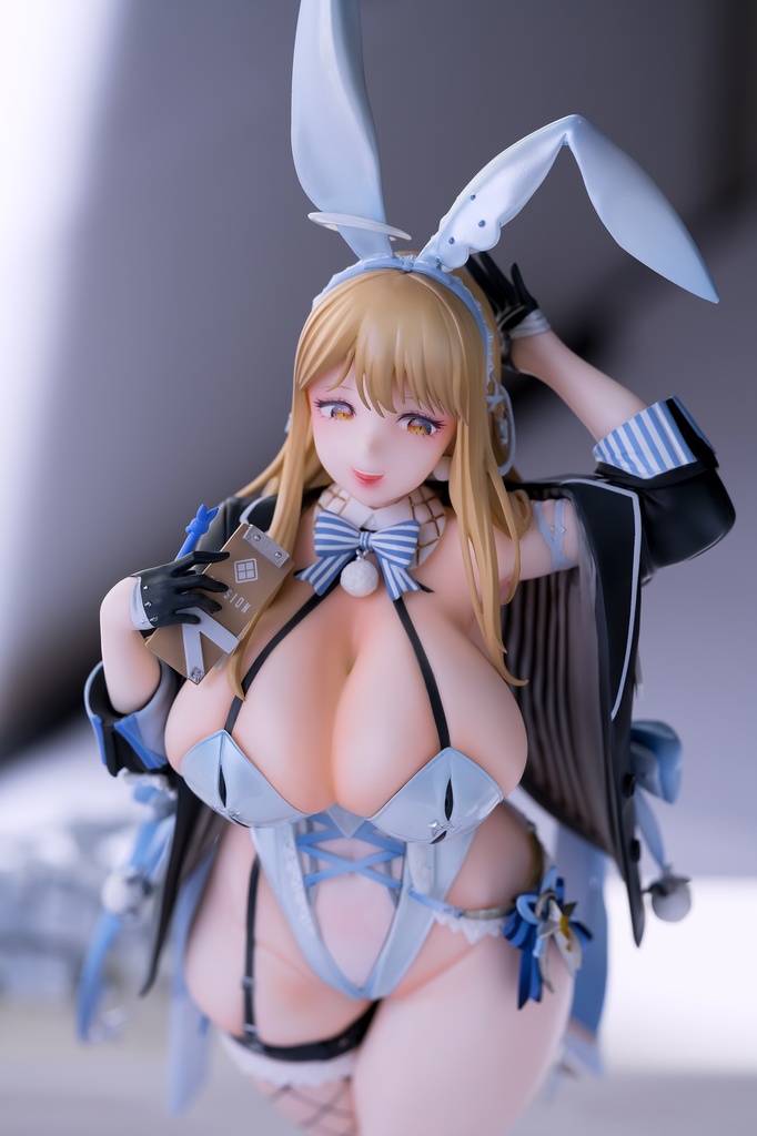 【データ販売】NIKKE-勝利の女神- バニーエマ