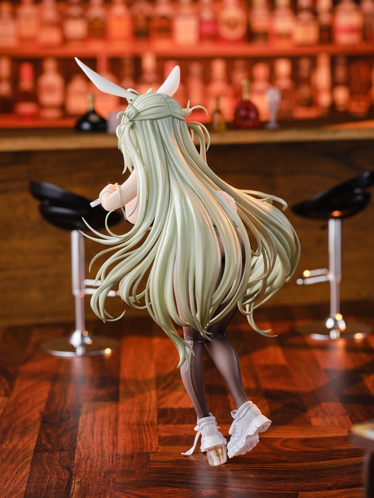 ソーダ:トゥインクルバニー 勝利の女神:NIKKE