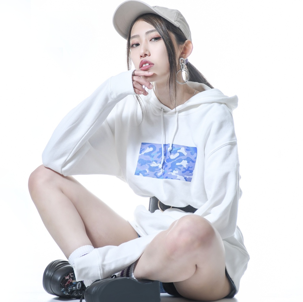 24Hoodie BLACK・WHITE