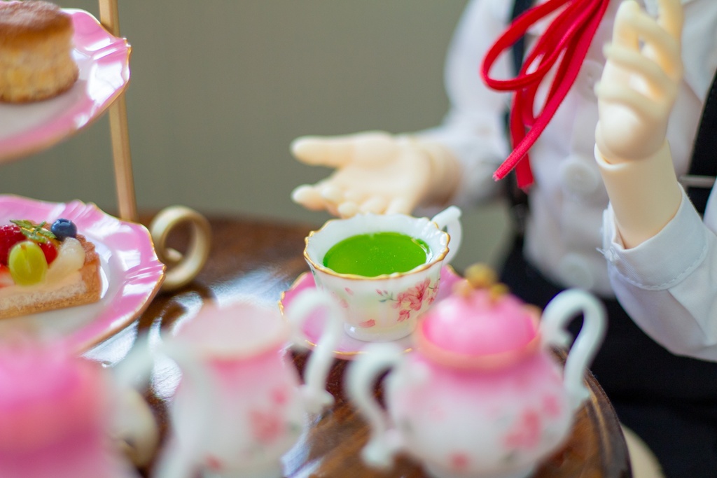 ドールサイズティーセット【サクラ】