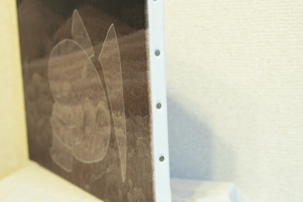 キャンバスアート『ひざを抱える天使』F3