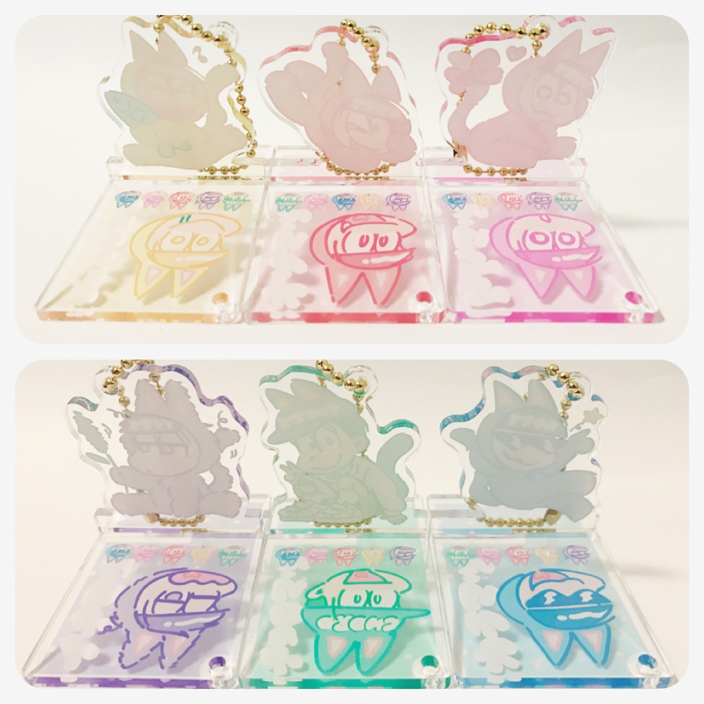 ねこまつさんアクキー(スマホスタンド)