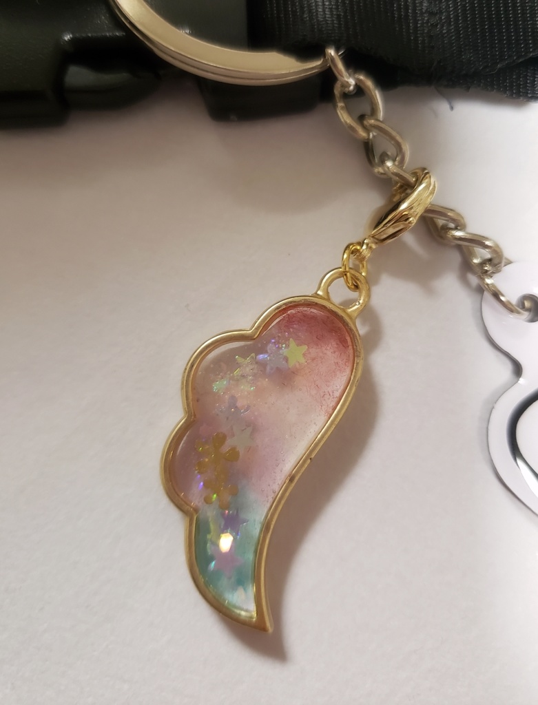 夜病色の羽キーストラップ お花と星ver.