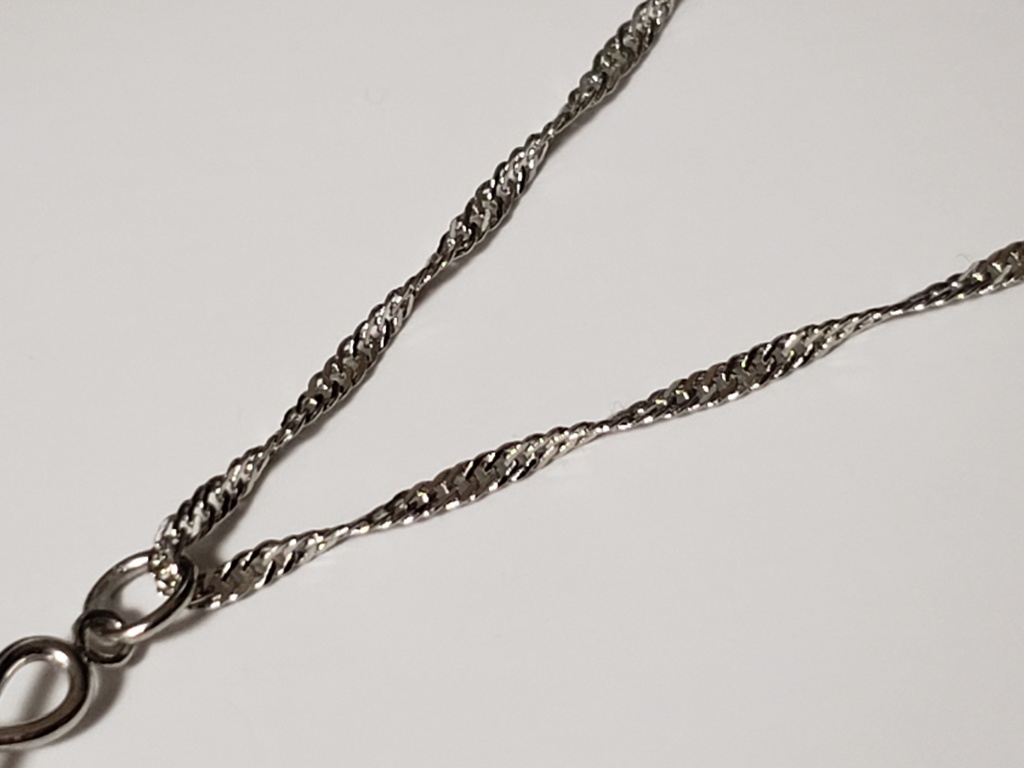 アクリルプレートネックレスA