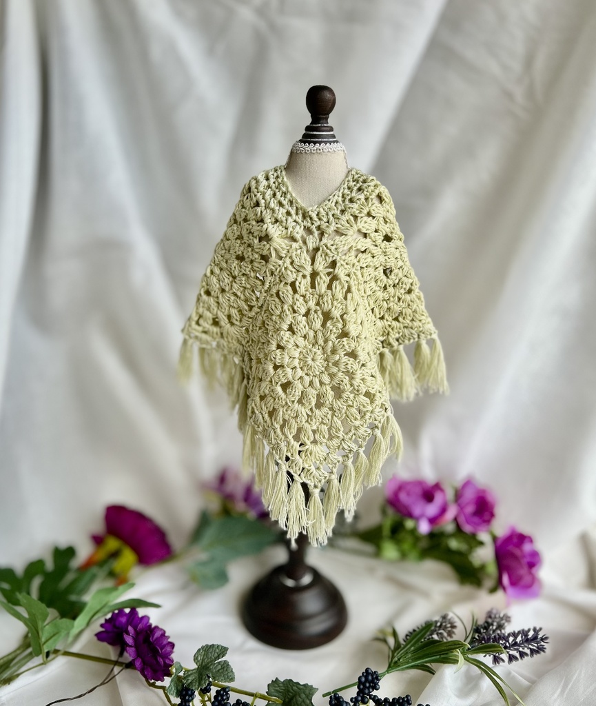 モチーフつなぎポンチョ