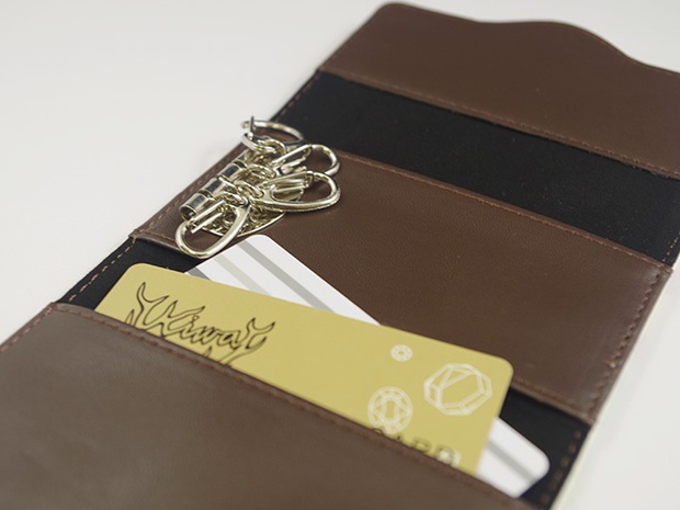 出発の空 キーケース