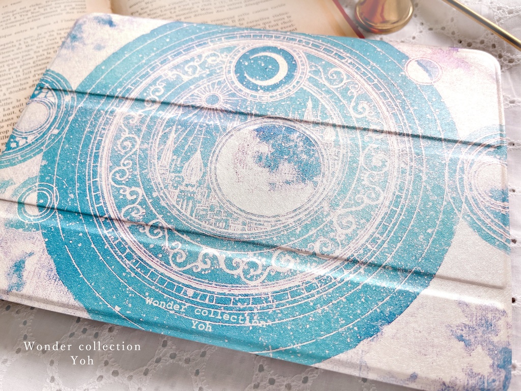 【天使の星】手帳型iPadケース(片面印刷/カメラ穴あり)