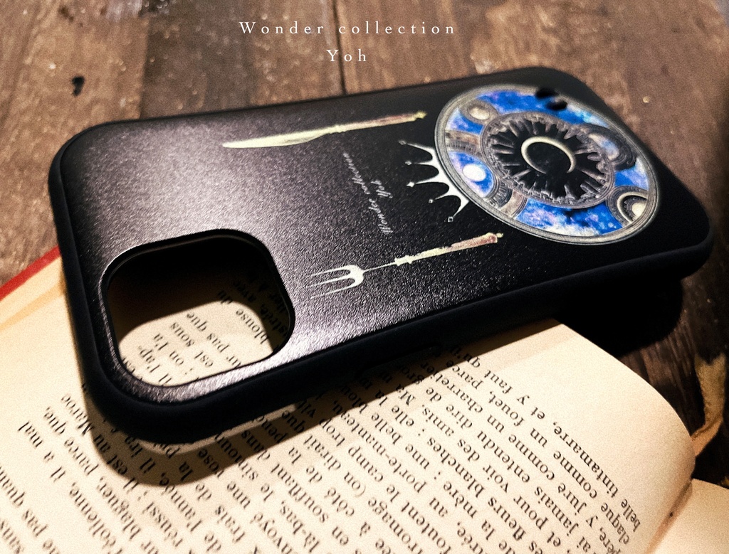 【衝撃に強いグリップケース】iPhoneケース 〈黒の宙料理〉