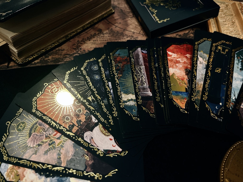NEW⚜️箔押しタロットカード〈大アルカナ22枚セット〉⚜️