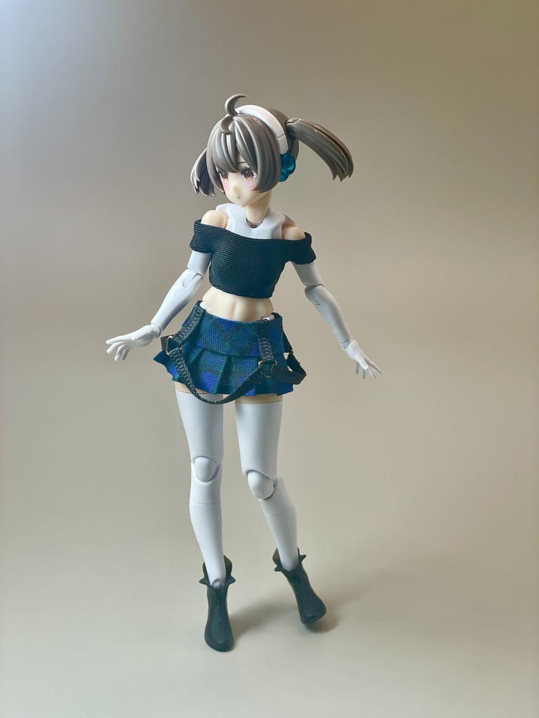 ベルト付きチェックミニスカート