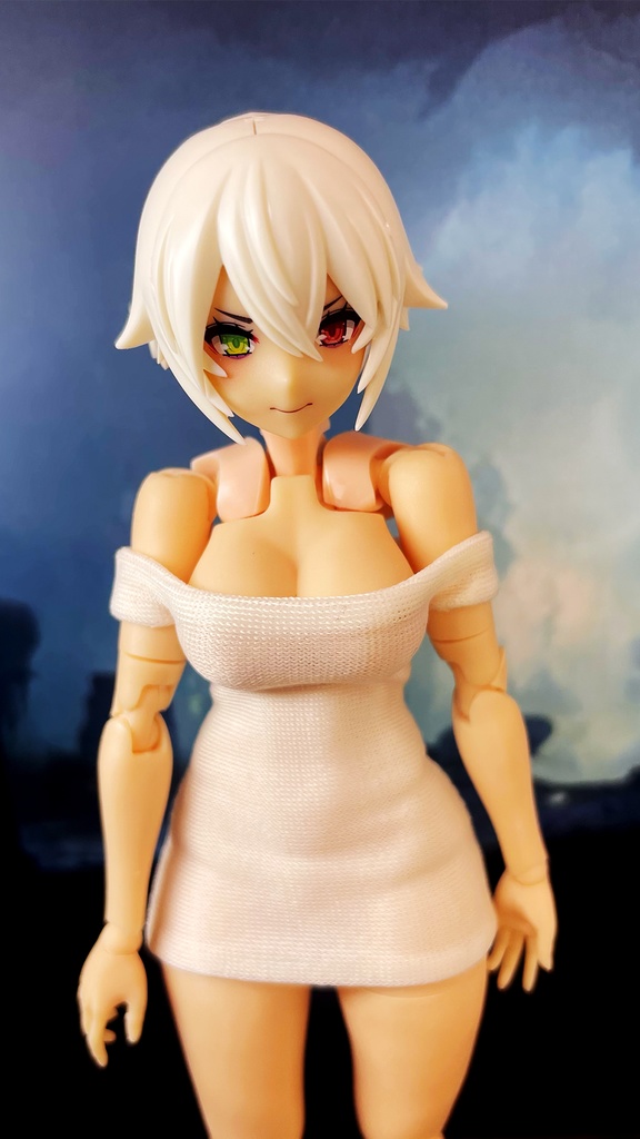 魅惑の伸びるオフショルダーワンピース