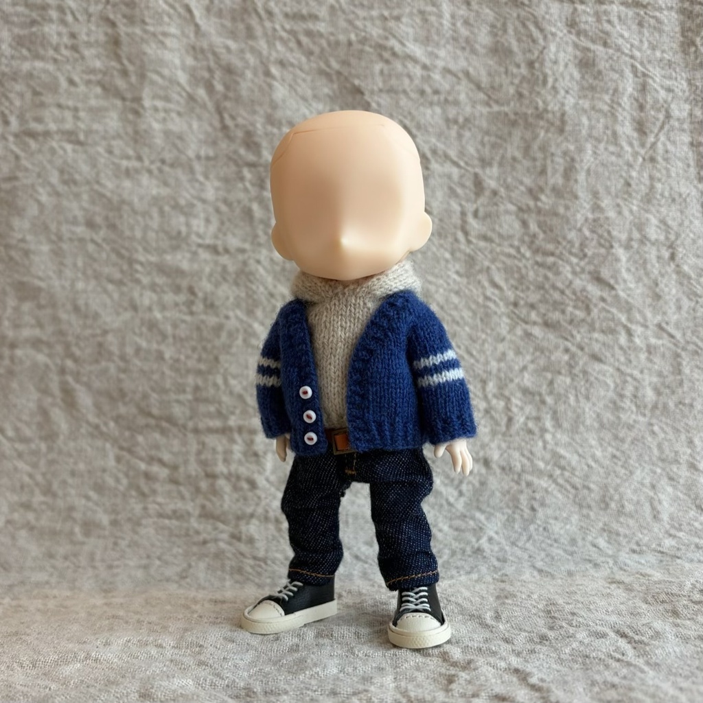 【ライン入りVネックカーディガン】　ねんどろいどどーる　オビツ11 推しカラー