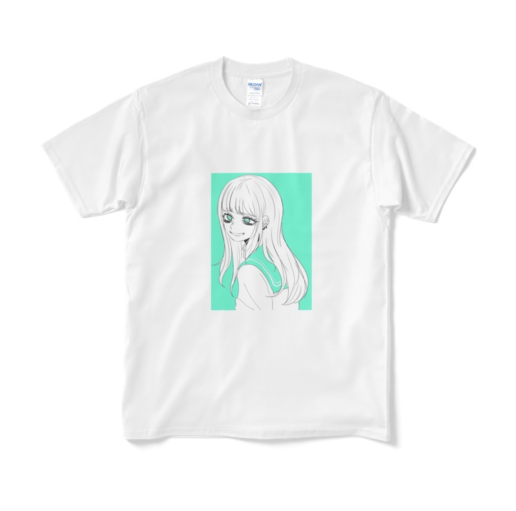 不敵な笑み少女Tシャツ