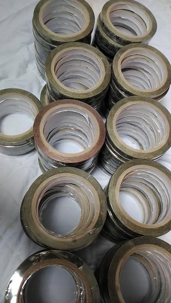 カズラー捕食柄OPPテープ