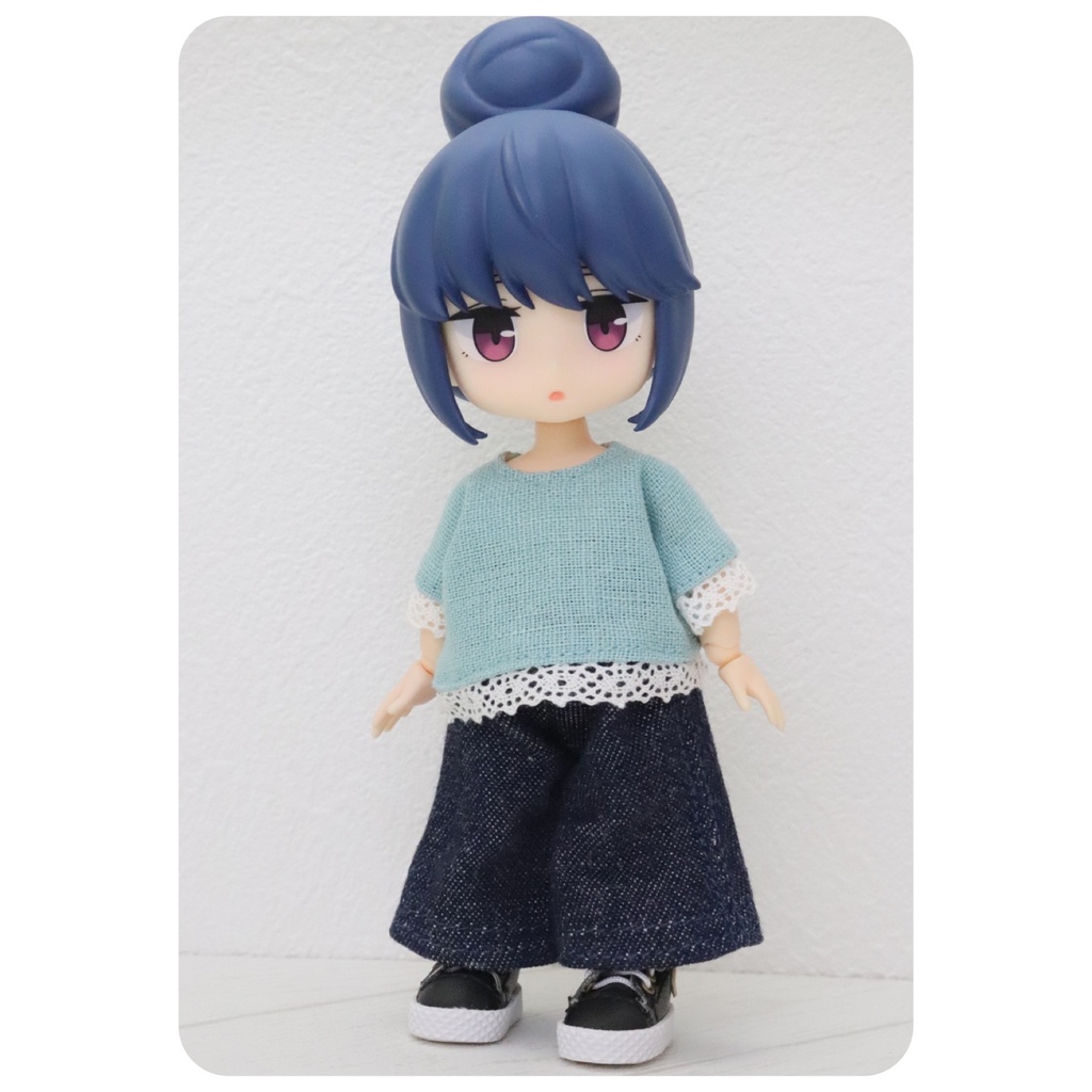 デニム生地のガウチョパンツ