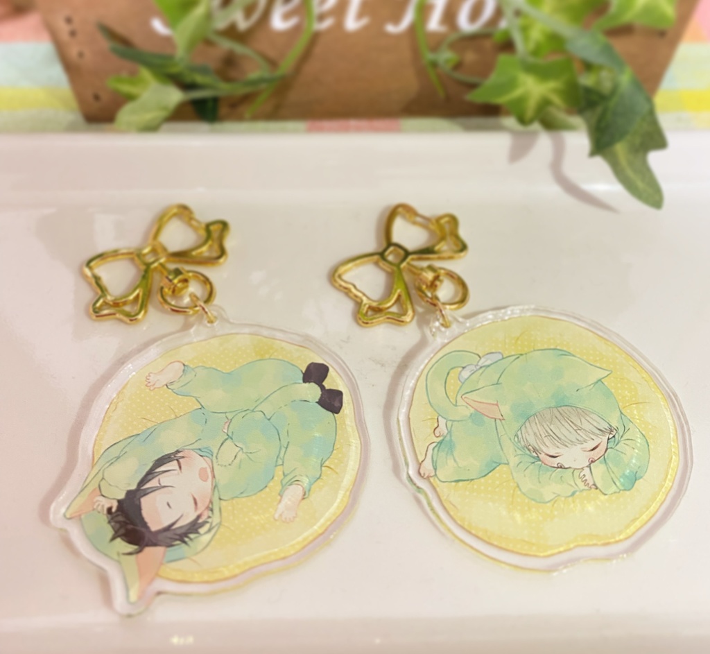 乙棘ネコ🐱アクキー