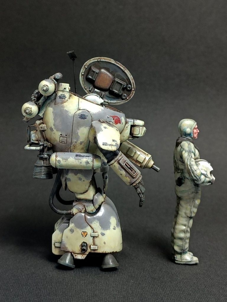1/35 NEW FIREBALL & PILOT