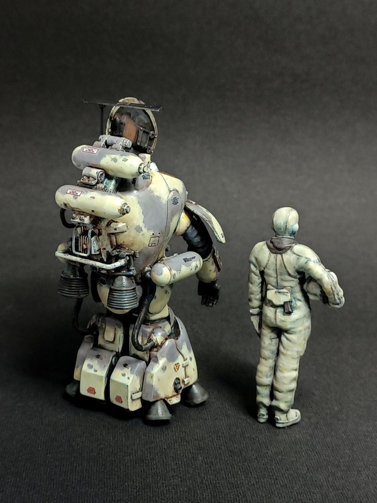 1/35 NEW FIREBALL & PILOT