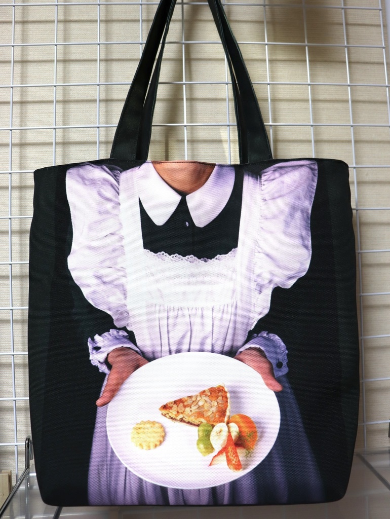 A4トートバッグ・メイドと執事とおかしな時間