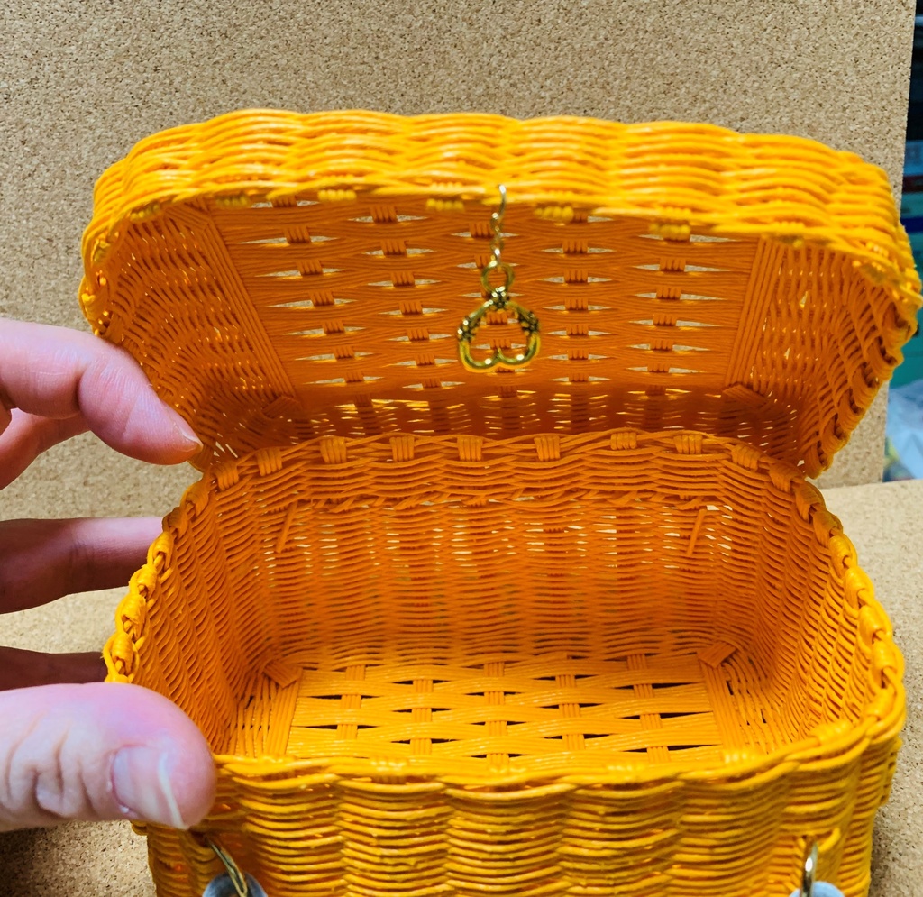 もちバス(サフラン)