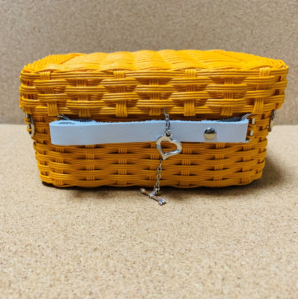 もちバス(サフラン)