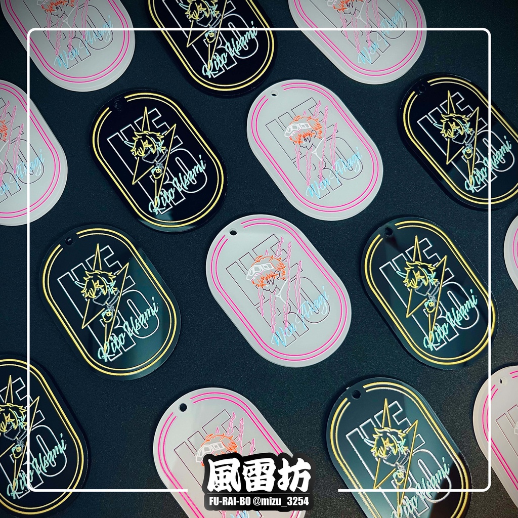 アクリルキーホルダーHERO