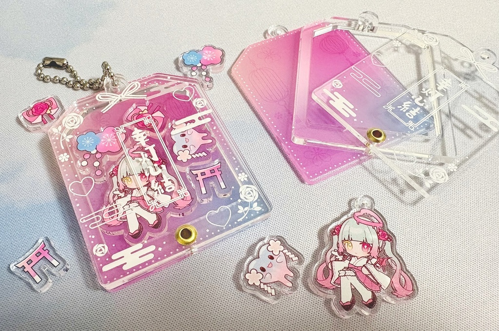 しゃかしゃかお守りアクキー