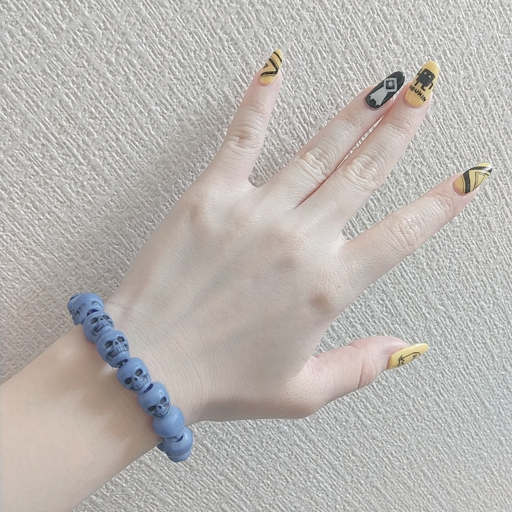Hydrangea Blue Skull Bracelet