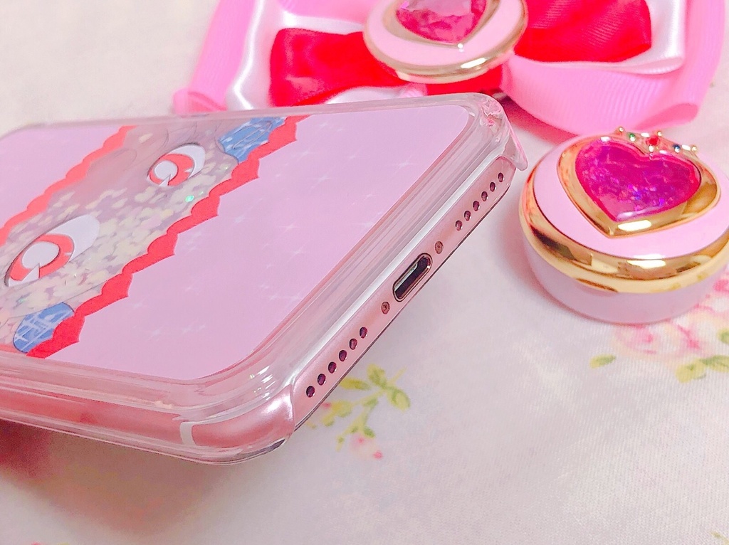 セーラームーン ちびうさ 変身 ハートグリッターケース iphone6/6s/7/8/X/XS